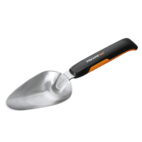 Pelle Fiskars Xact