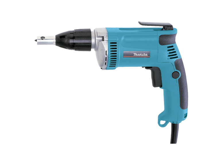 Visseuse Makita 6824